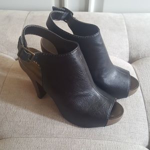 ANA heels